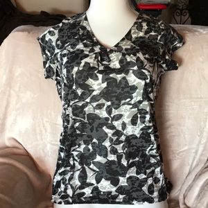 Liz Claiborne elevated T. Breezy fabric. Very cute